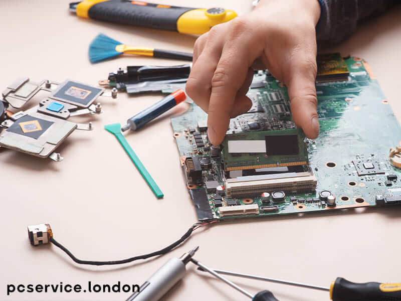 Laptop Repair Screen Replacement in Chelsea​